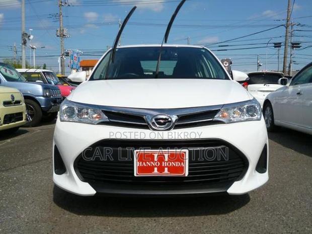 Toyota Axio HYBRID 2021