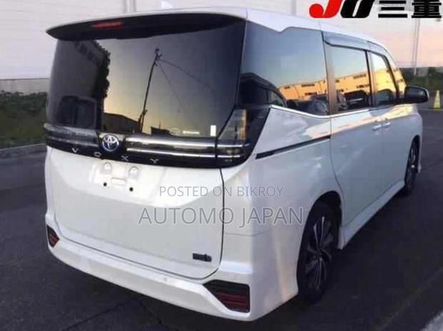 Toyota Voxy SZ 2022