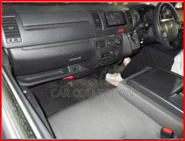 Toyota Hiace GL Ambulance 2021