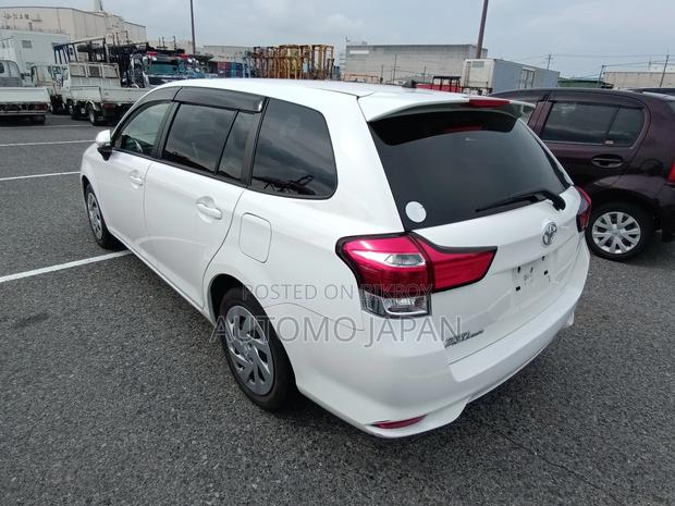 Toyota Fielder EX 2020