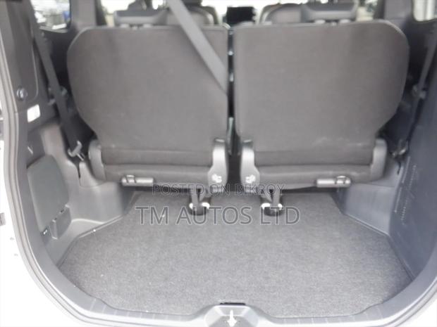 Toyota Noah S-Z PKG 4.0 PEARL 2022