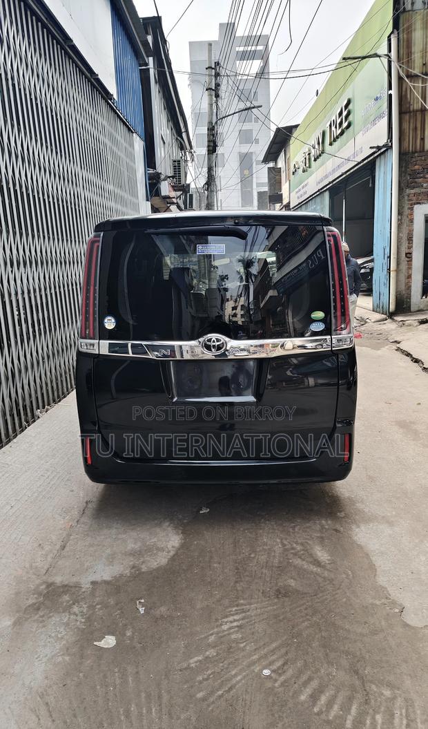 Toyota Noah ONE DOOR POWER-KEY 2020