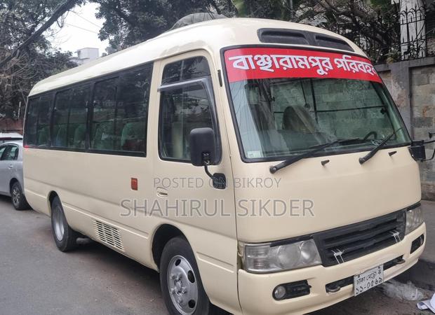 Toyota Coaster 2008