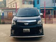 Toyota Noah Si 2011 for sale
