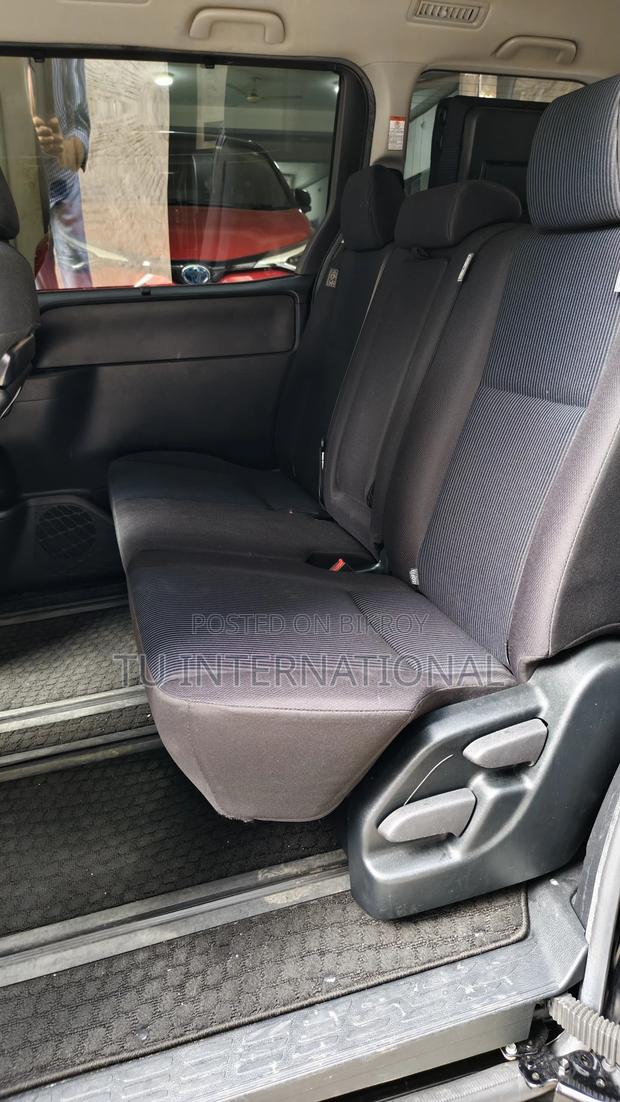 Toyota Esquire GI PREMIUM 2021