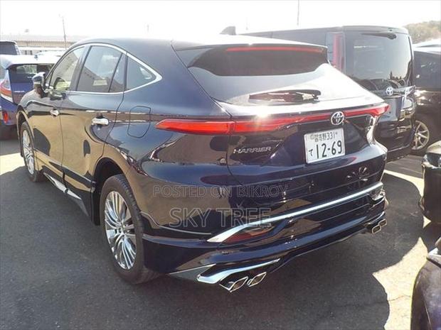 Toyota Harrier Z Pack. 2021