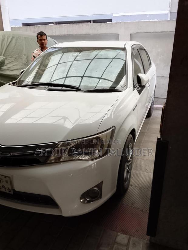 Toyota Axio 2014