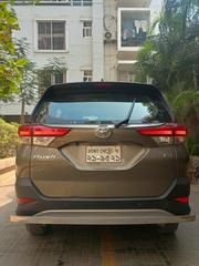 Toyota Rush Bronze Mica Metallic 2022 for sale