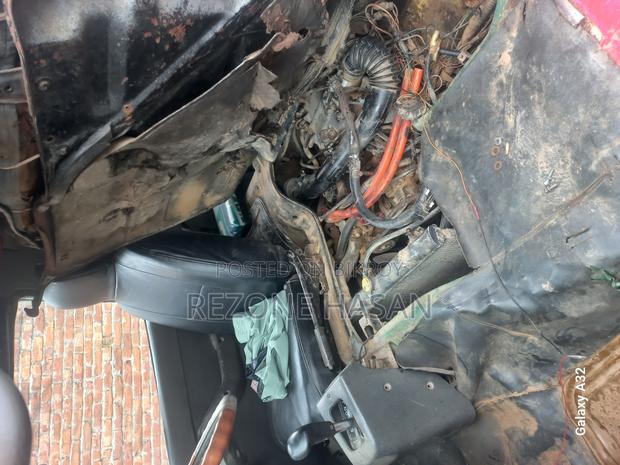 Toyota Hiace . 1996