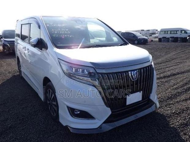 Toyota Esquire Hybrid Gi Premium 2021