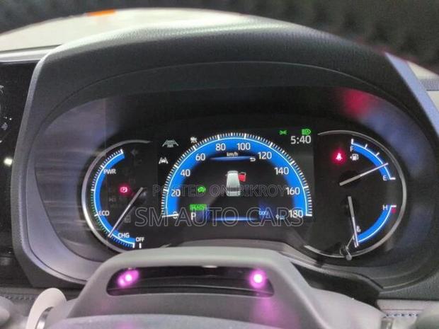 Toyota Voxy Hybrid SZ Pearl New 2026