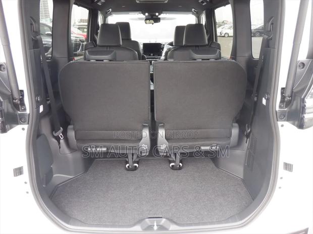 Toyota Voxy Hybrid SZ Pearl New 2026