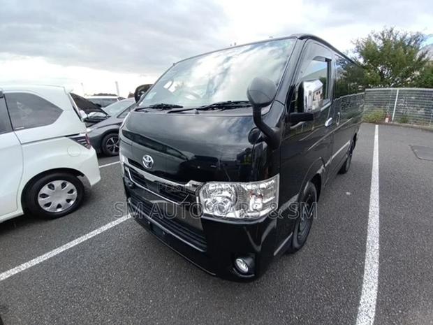 Toyota Hiace Super GL Dark Prime2 2021