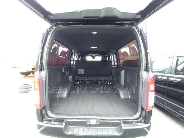 Toyota Hiace Super GL Dark Prime2 2021