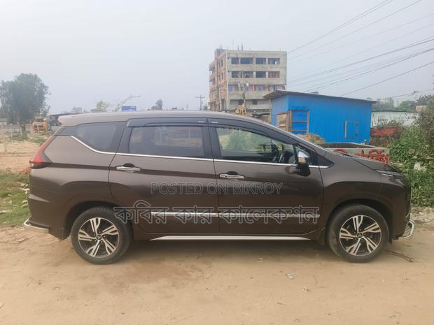 Mitsubishi X-Pander push state 2021