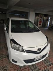Toyota Vitz 2012 White for sale