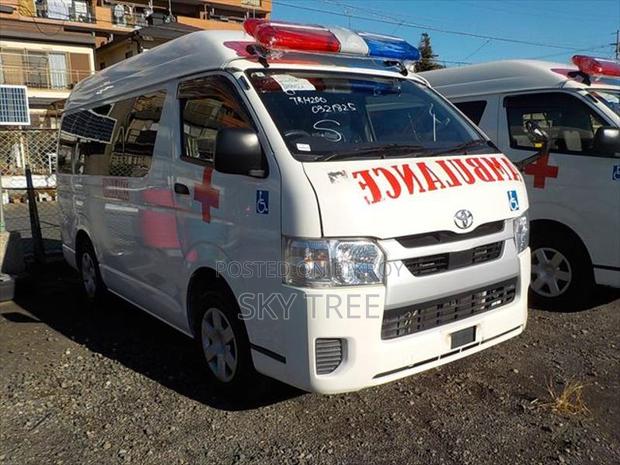 Toyota Hiace AMBULANCE.... 2020