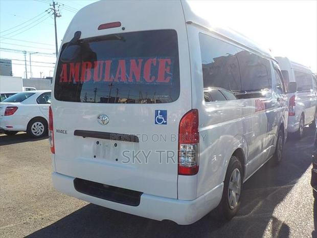 Toyota Hiace AMBULANCE.... 2020