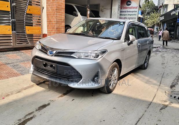 Toyota Fielder EX-HYBRID 2020