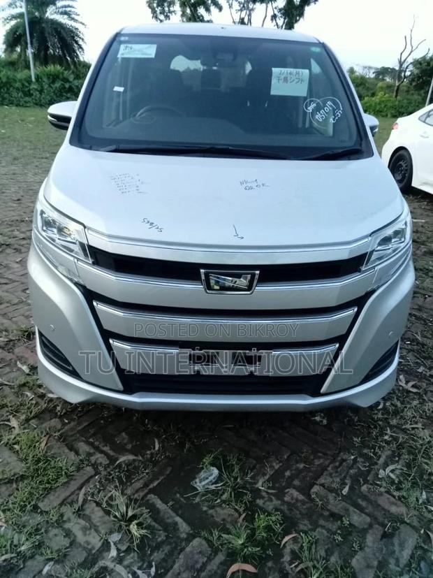 Toyota Noah X-SMART NON HV 2021