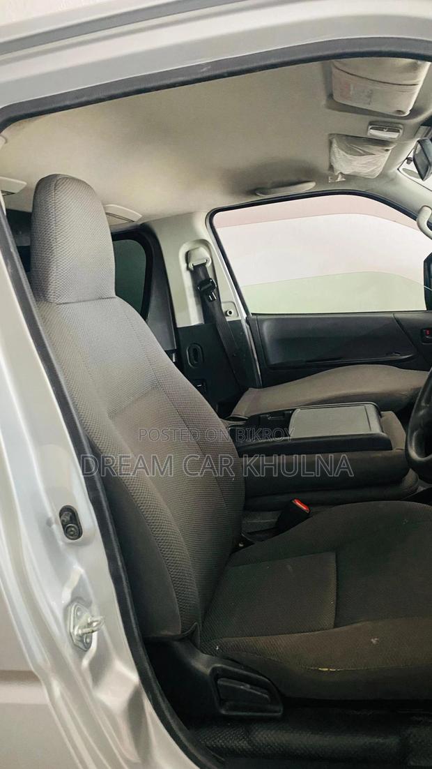 Toyota Hiace Gl Dual Ac 2020