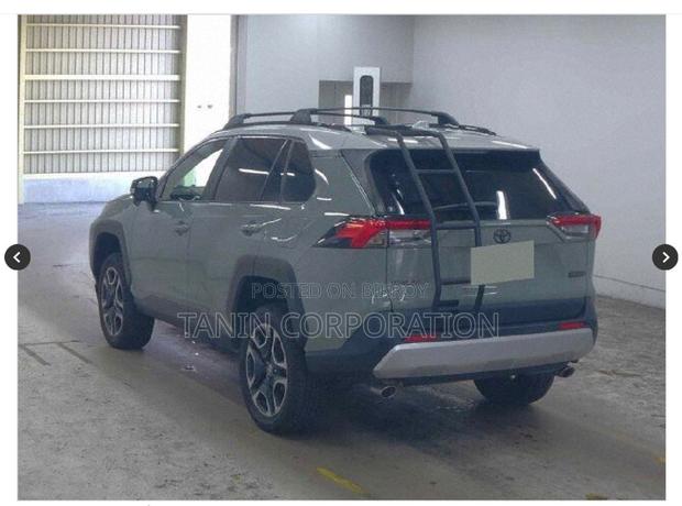 Toyota RAV4 ADVANTURE SR 2021