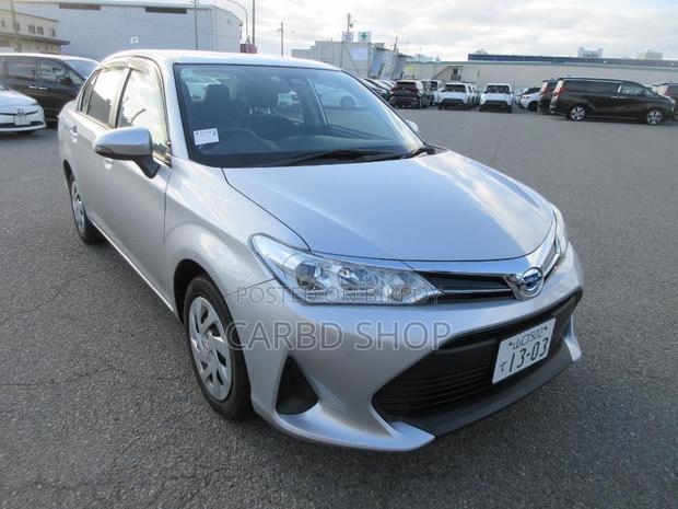 Toyota Axio 2021 Silver