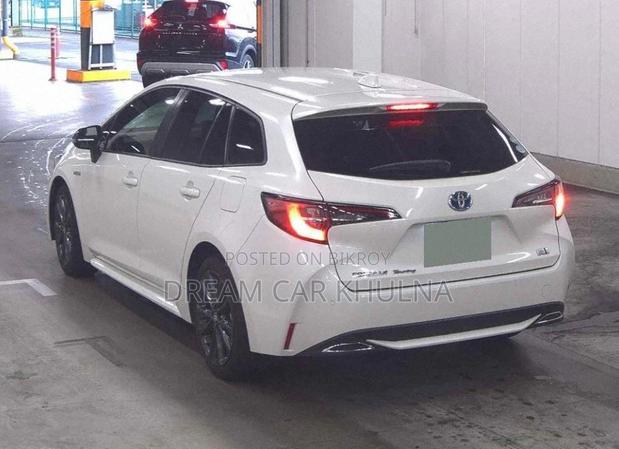 Toyota Corolla Touring WXB Perl2020 2020