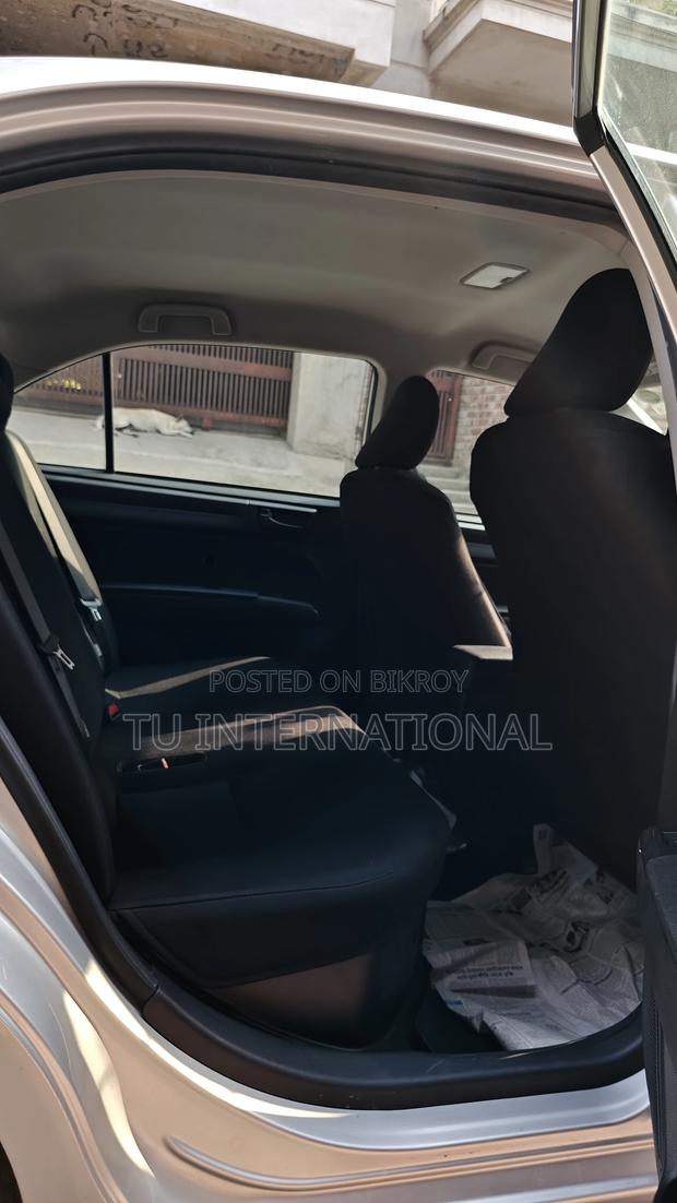 Toyota Axio EX PACKAGE HV 2020