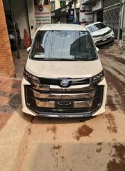 Toyota Noah HYBRID SZ - PKG 2022 for sale