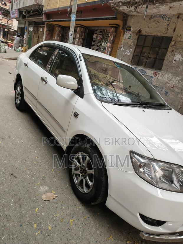Toyota Corolla . 2008