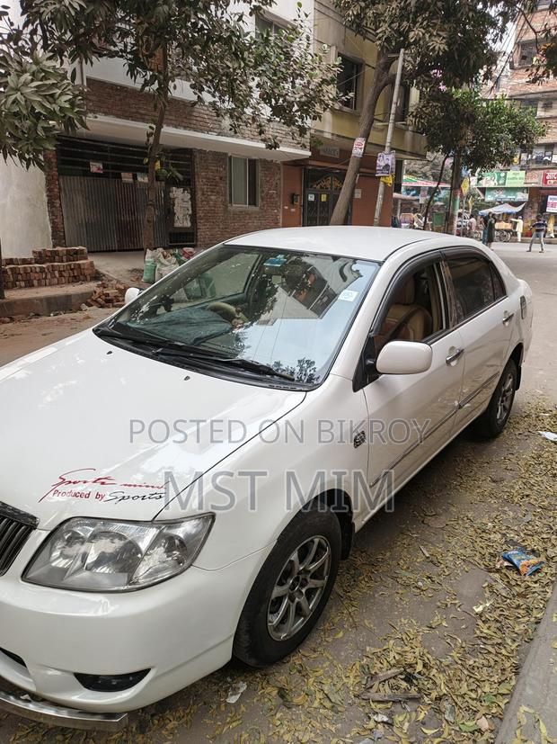 Toyota Corolla . 2008