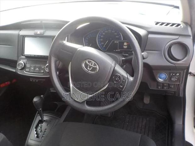 Toyota Axio EX HYBRID PUSH START 2022