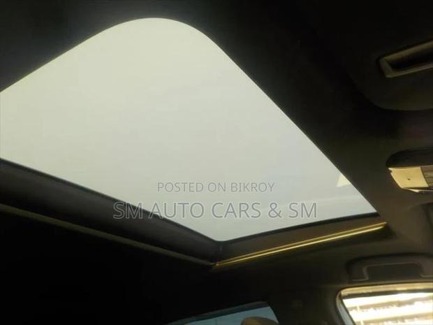 Toyota Harrier Non Hybrid Z Pearl 2021