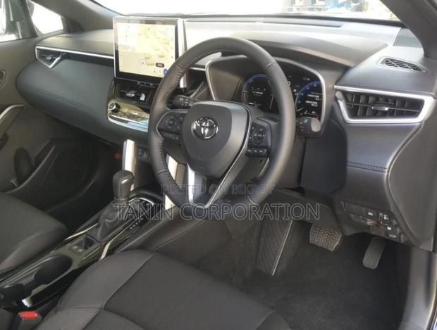 Toyota Corolla Cross HYBRID Z MOONROOF 2025