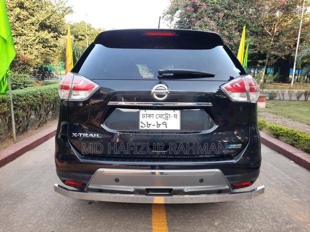 Nissan X-Trail 2.0 Hybrid FWD 2016 Black