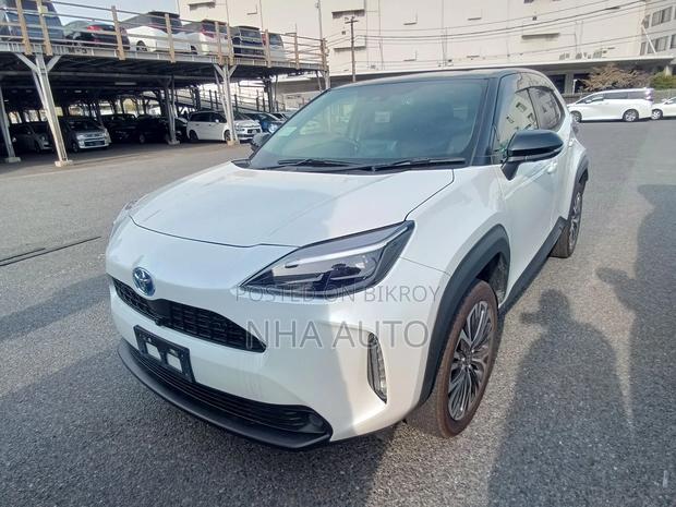 Toyota Yaris Cross HYBRID Z LEATHER PKG 2021