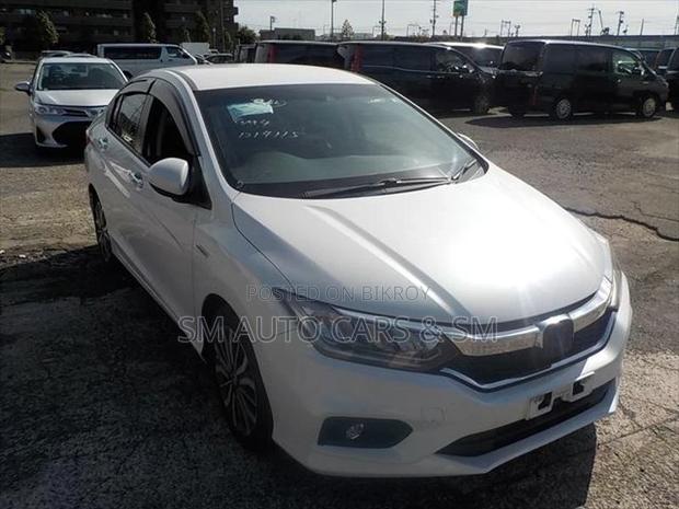 Honda Grace Hybrid EX Pearl 2020
