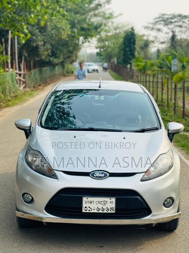 Ford Fiesta 2011