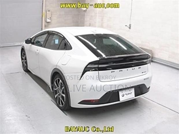 Toyota Prius PHEV Hybrid Z 2023