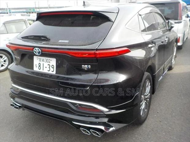 Toyota Harrier Hybrid Z Black 2021