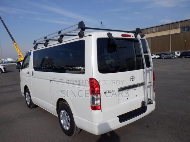 Toyota Hiace SUPERL GL LED PUSH 2021