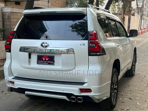 Toyota Land Cruiser 2021 Pearl