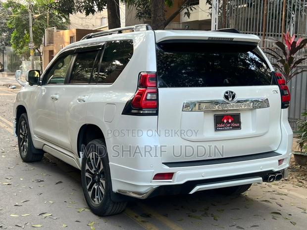Toyota Land Cruiser 2021 Pearl