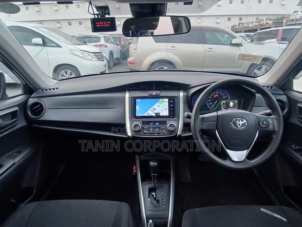 Toyota Fielder Hybrid EX Grade 4 2021