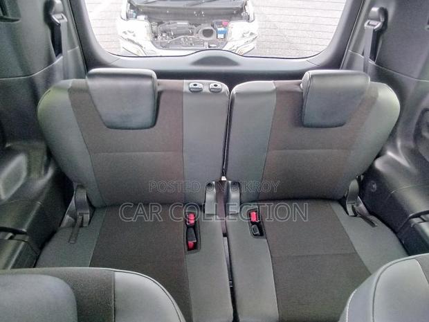 Toyota Noah SIWXB 2021