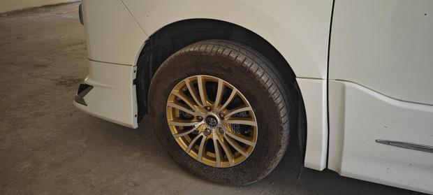 Toyota Voxy 2019 new shape