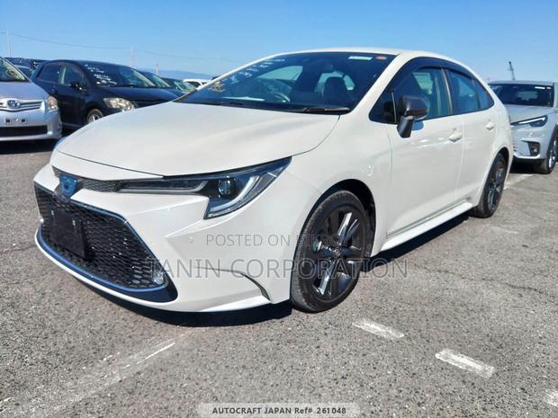 Toyota Corolla Hybrid WXB 2021