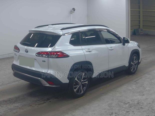 Toyota Corolla Cross Z package Hybrid 2021