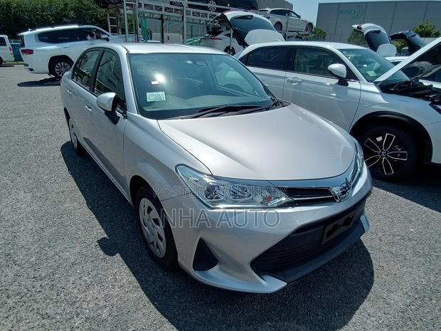 Toyota Axio . 2020